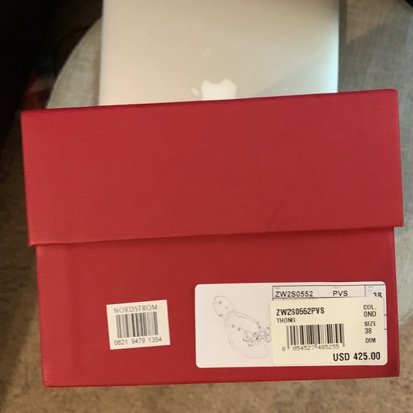 VALENTINO GARAVANI Rockstud Jelly Thong Sandal - Picture 5 of 6